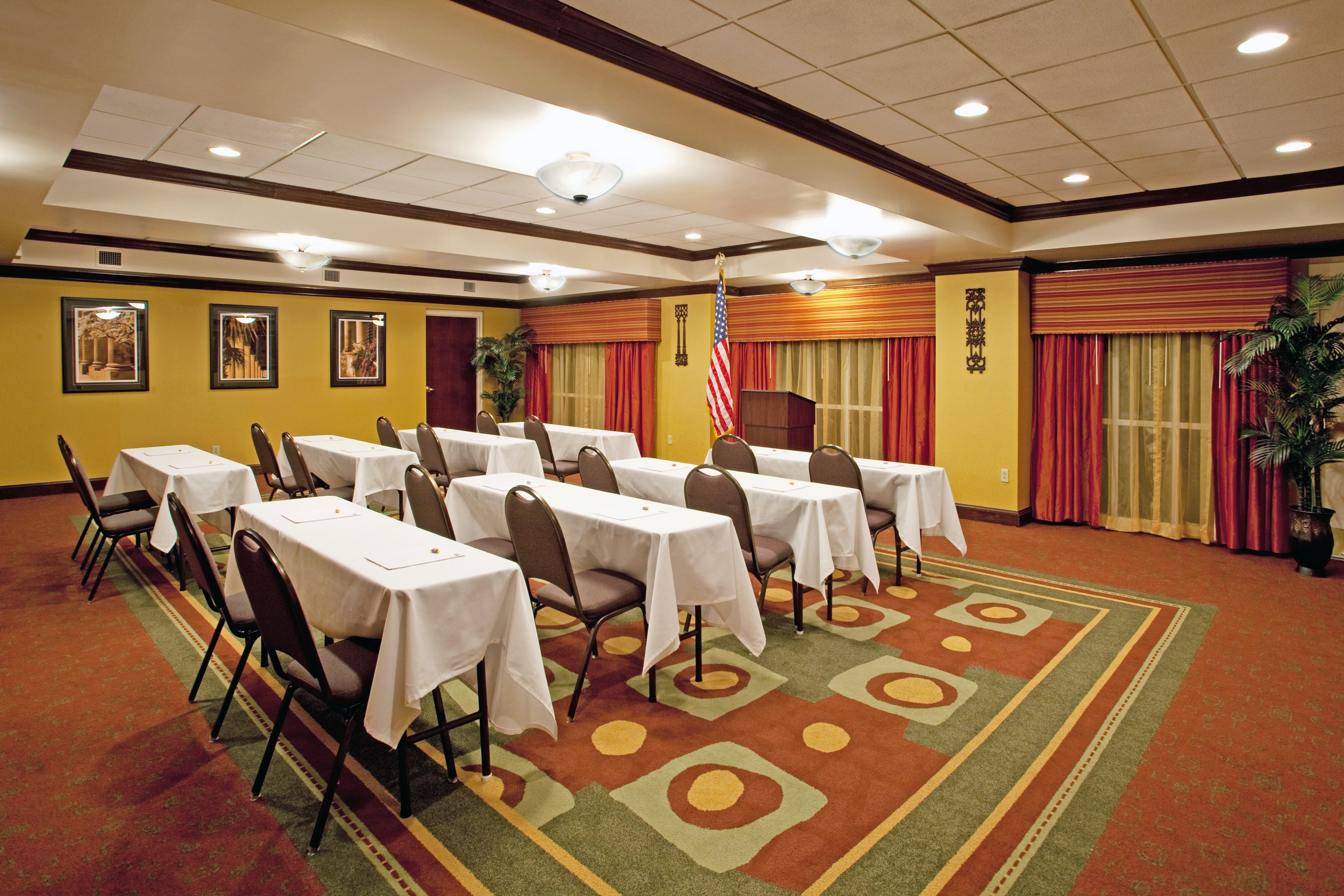 Holiday Inn Express Hotel & Suites Charleston-Ashley Phosphate By Ihg North Charleston Kültér fotó