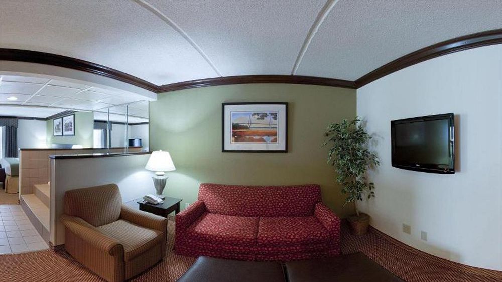 Holiday Inn Express Hotel & Suites Charleston-Ashley Phosphate By Ihg North Charleston Kültér fotó